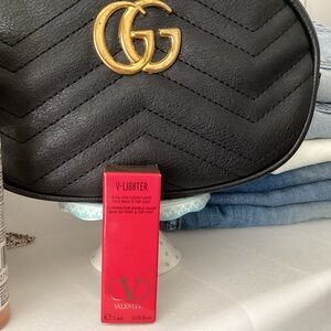 NIB valentino v lighter 0.16